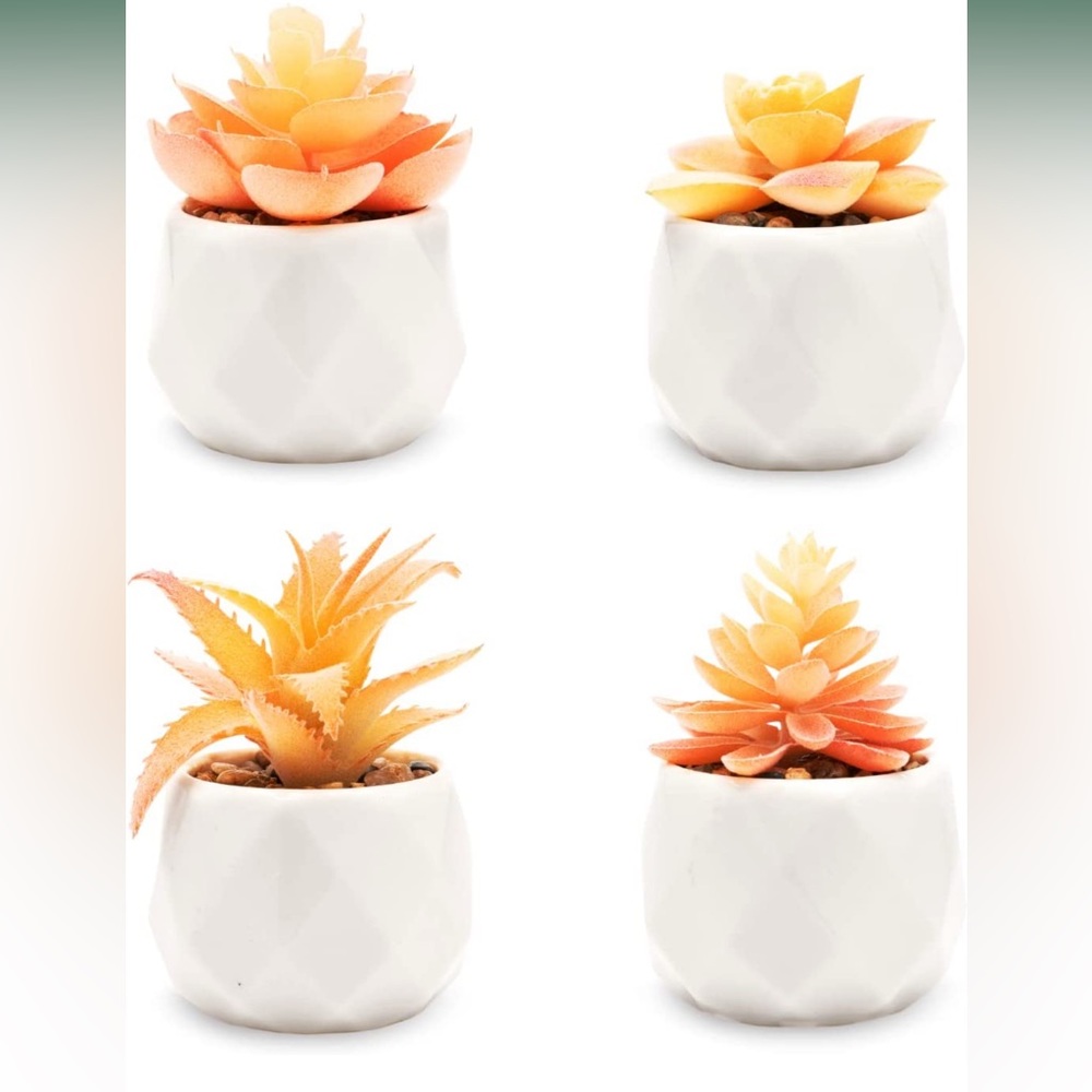 VIVERIE 4Pcs Yellow Orange Artificial Succulent Plants. Brand new!